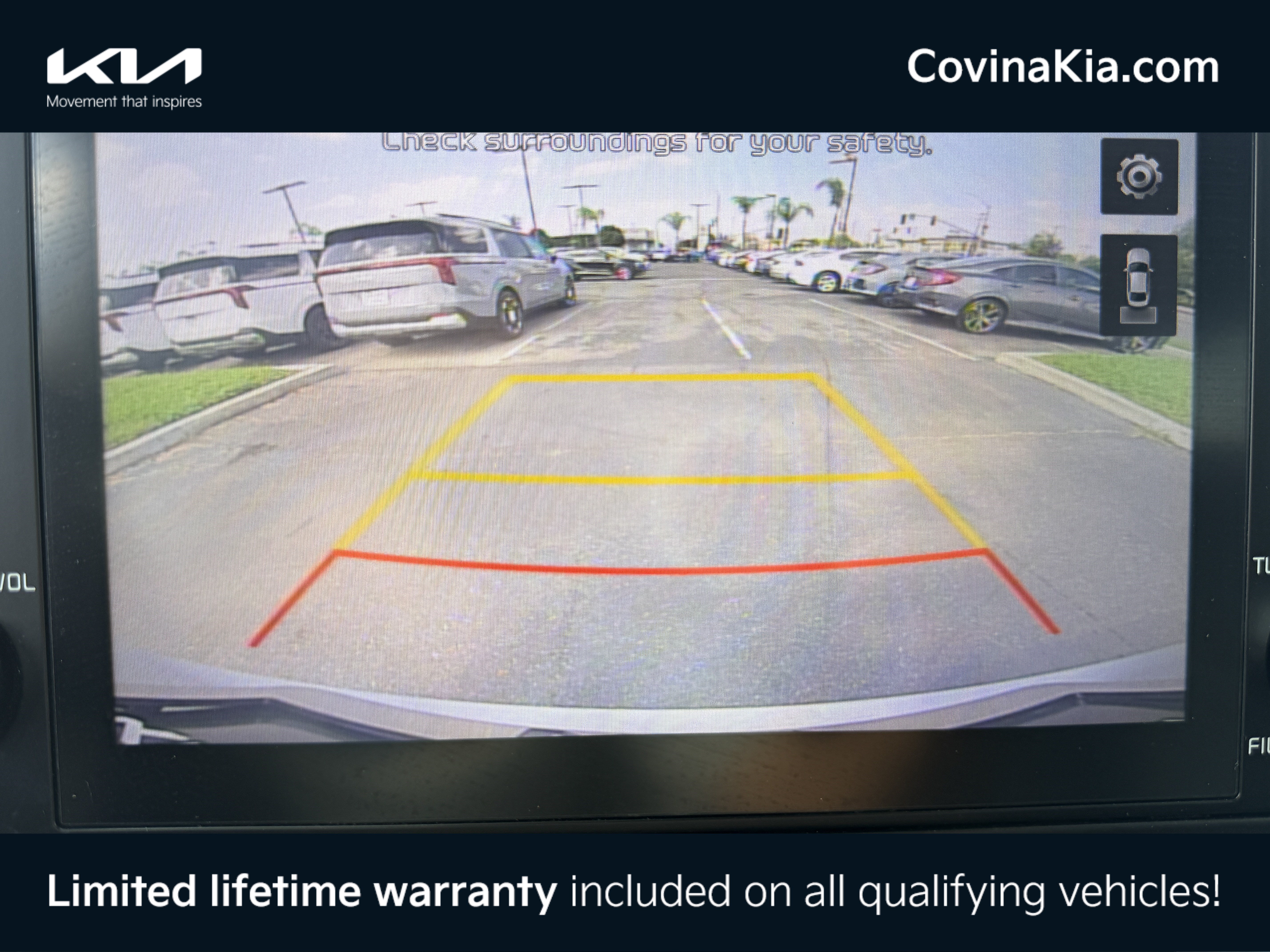 Certified 2022 Kia Carnival LX FWD image 24