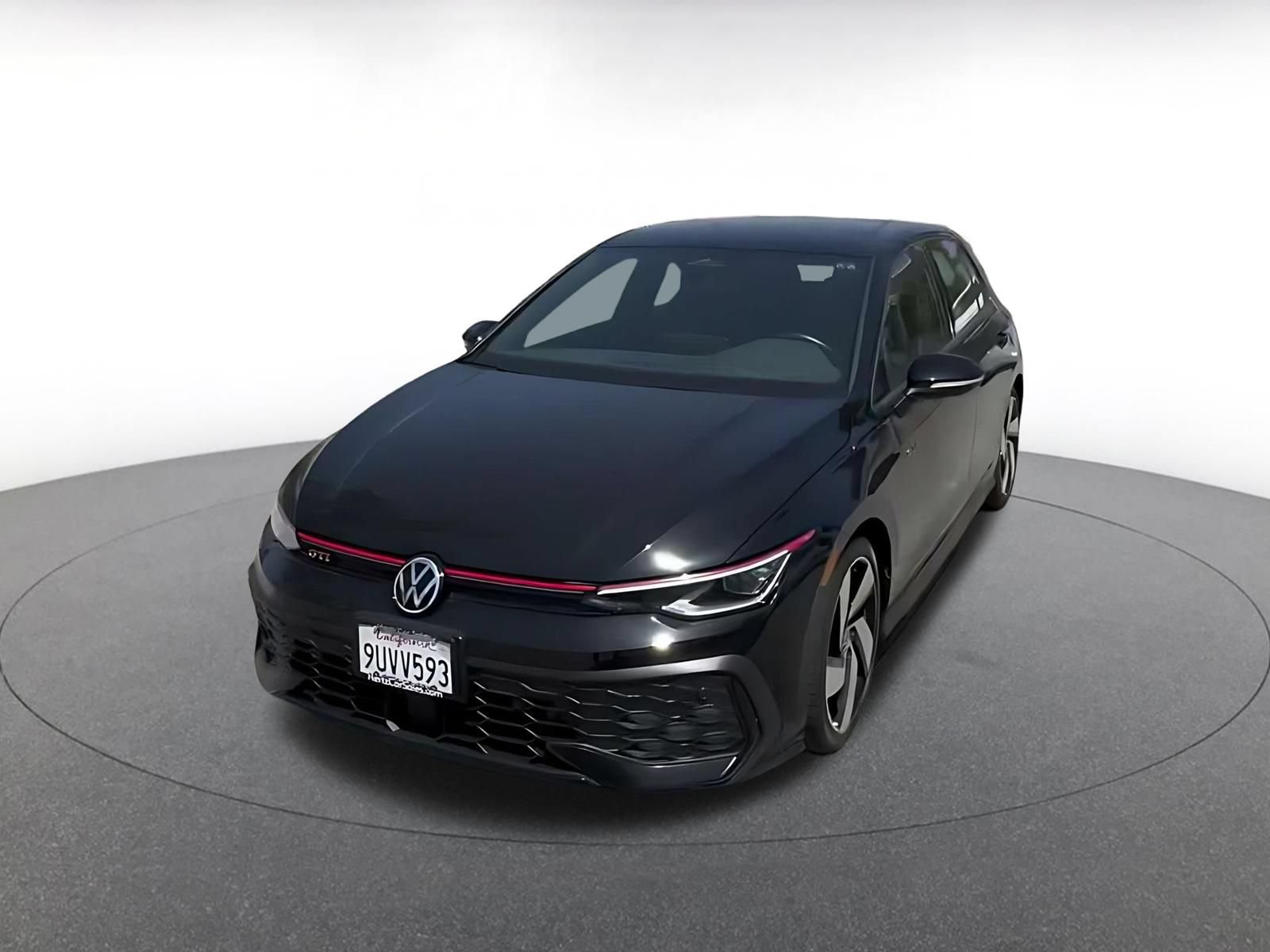 Used 2026 Volkswagen Golf S FWD image 3