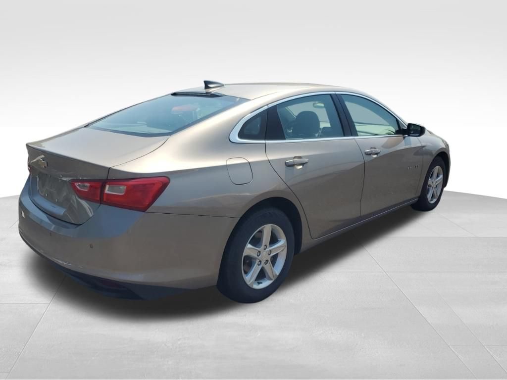 Used 2022 Chevrolet Malibu LS FWD image 5