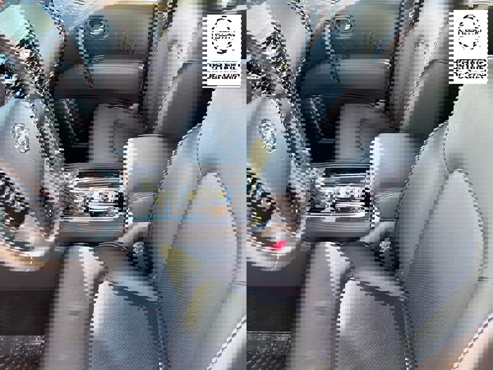 Certified 2024 Nissan Armada SL w/ Midnight Edition Package image 20