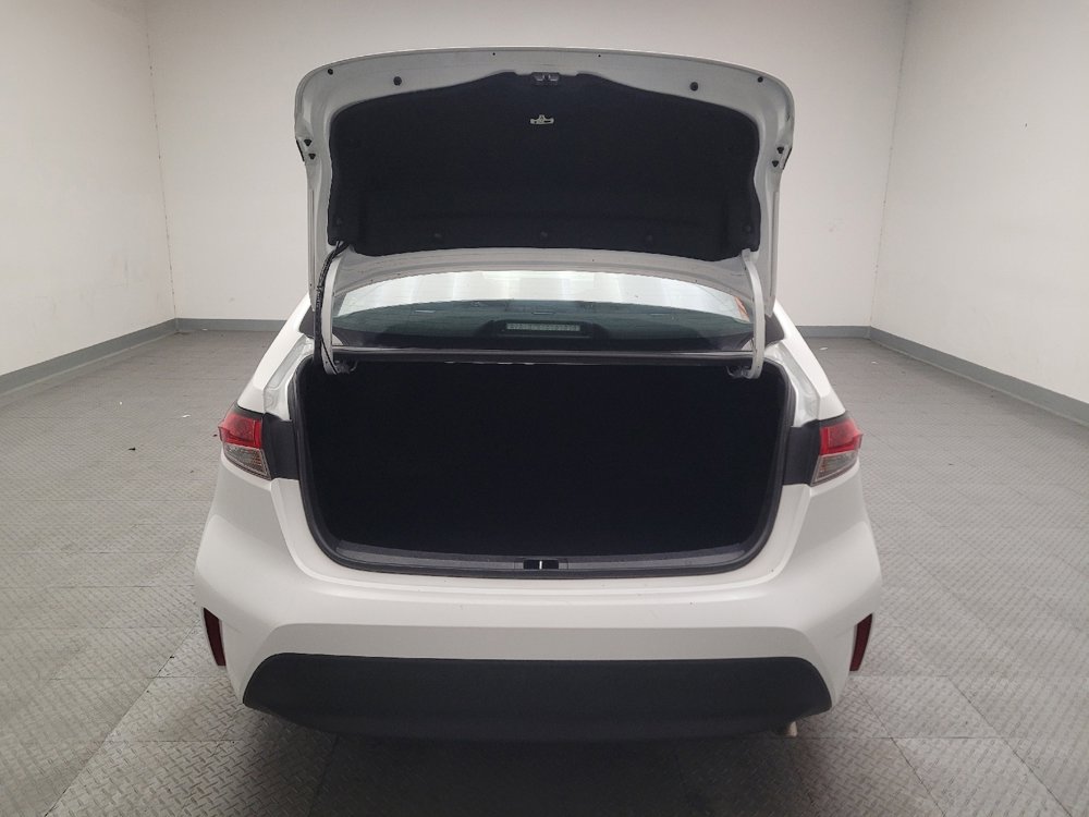 Used 2023 Toyota Corolla LE FWD image 29