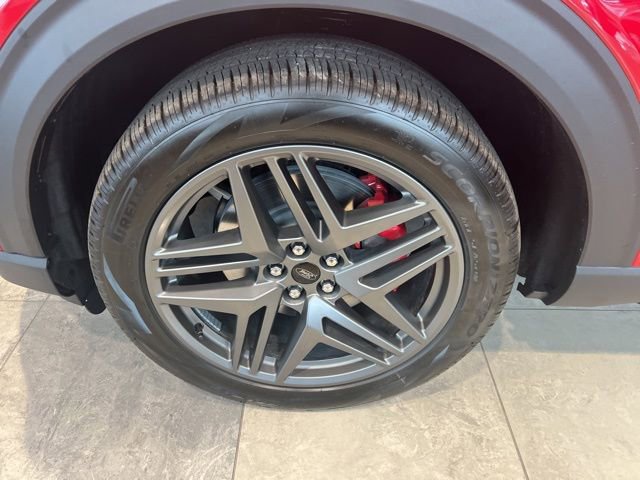 New 2026 Ford Explorer ST RWD image 2