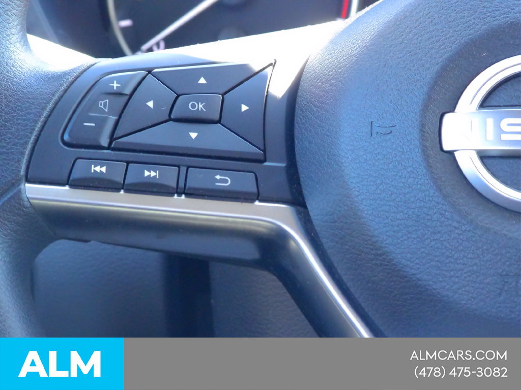 Used 2024 Nissan Sentra SV FWD image 35