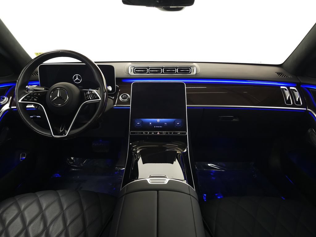 Used 2024 Mercedes-Benz S 580e 4MATIC Sedan image 28