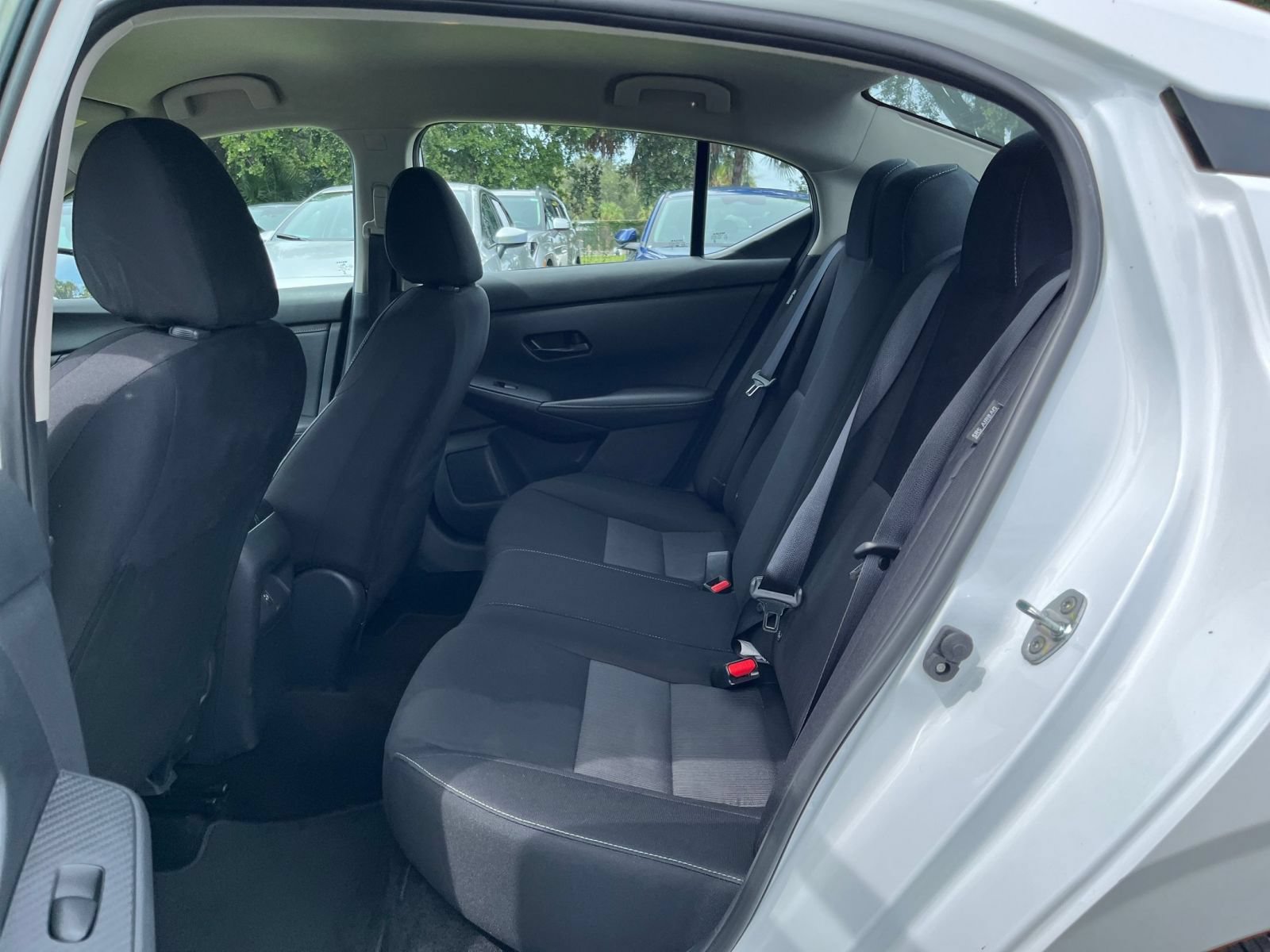 Used 2025 Nissan Sentra SV FWD image 22
