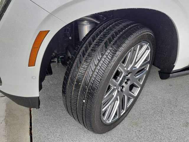 Used 2025 GMC Yukon Denali Ultimate AWD/4WD image 35
