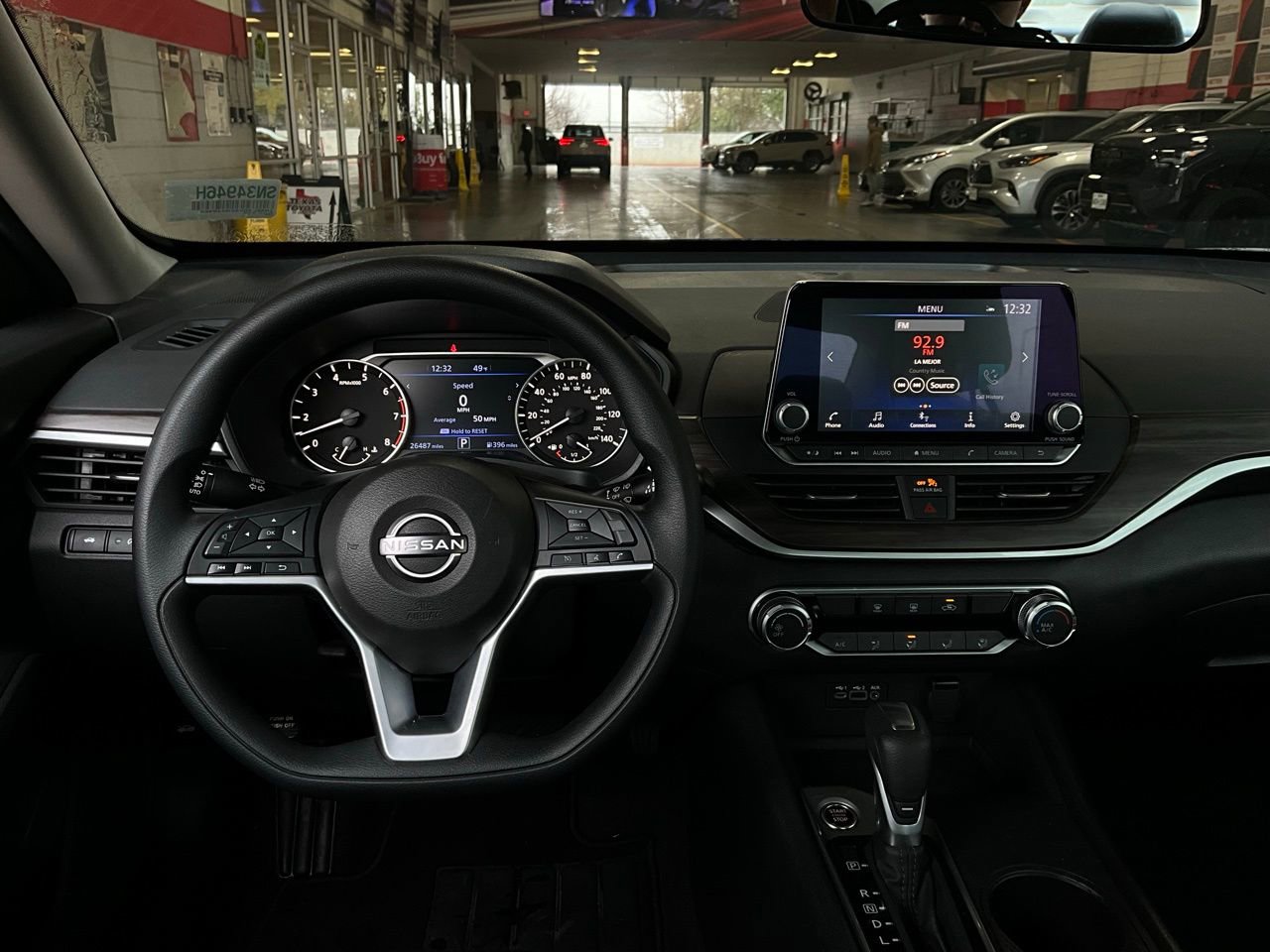 Used 2025 Nissan Altima 2.5 SV image 14