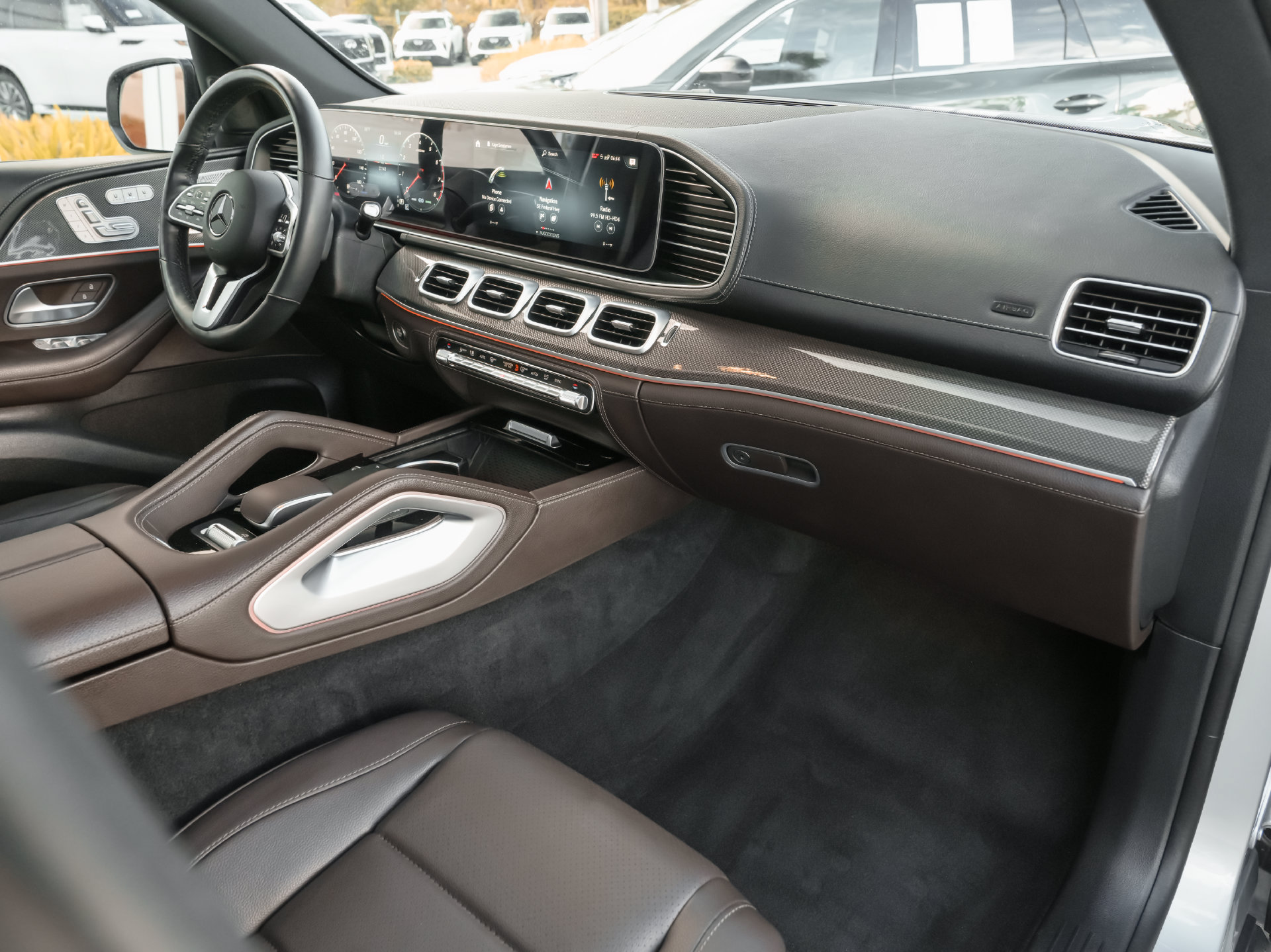 Used 2023 Mercedes-Benz GLS 450 4MATIC image 41