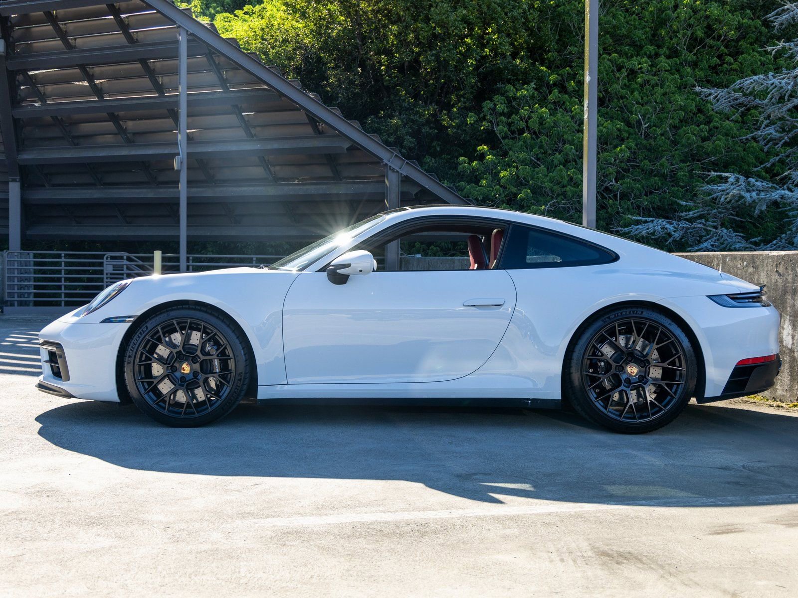 Certified 2022 Porsche 911 Carrera GTS RWD image 2
