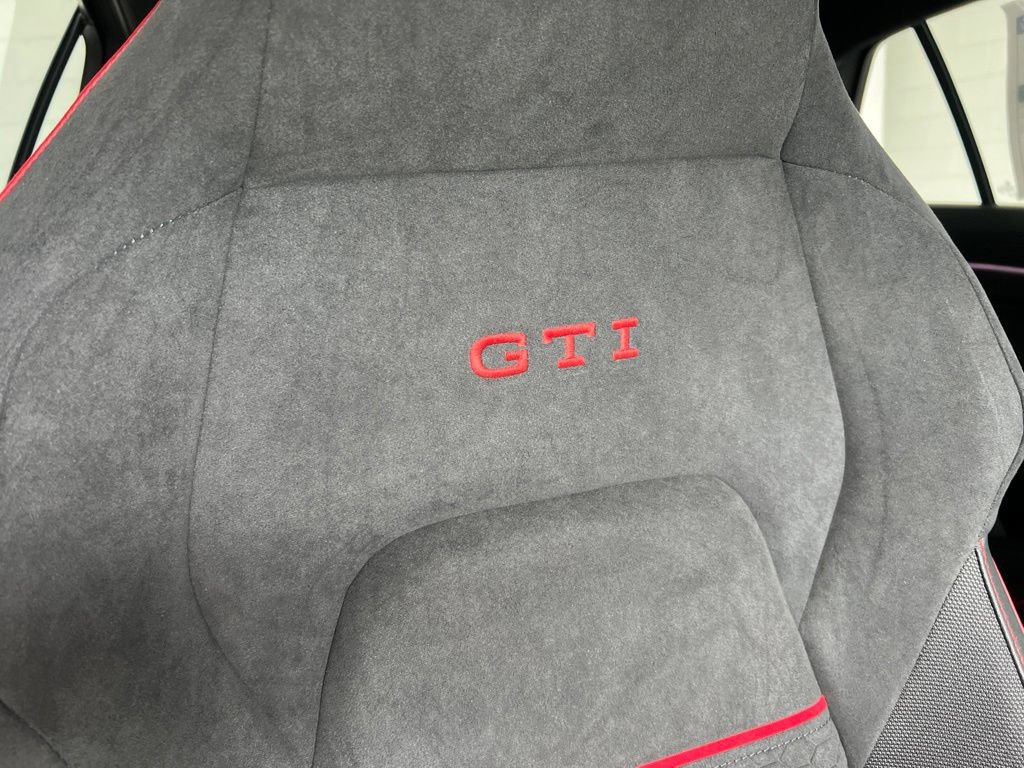 New 2026 Volkswagen GTI SE FWD image 37