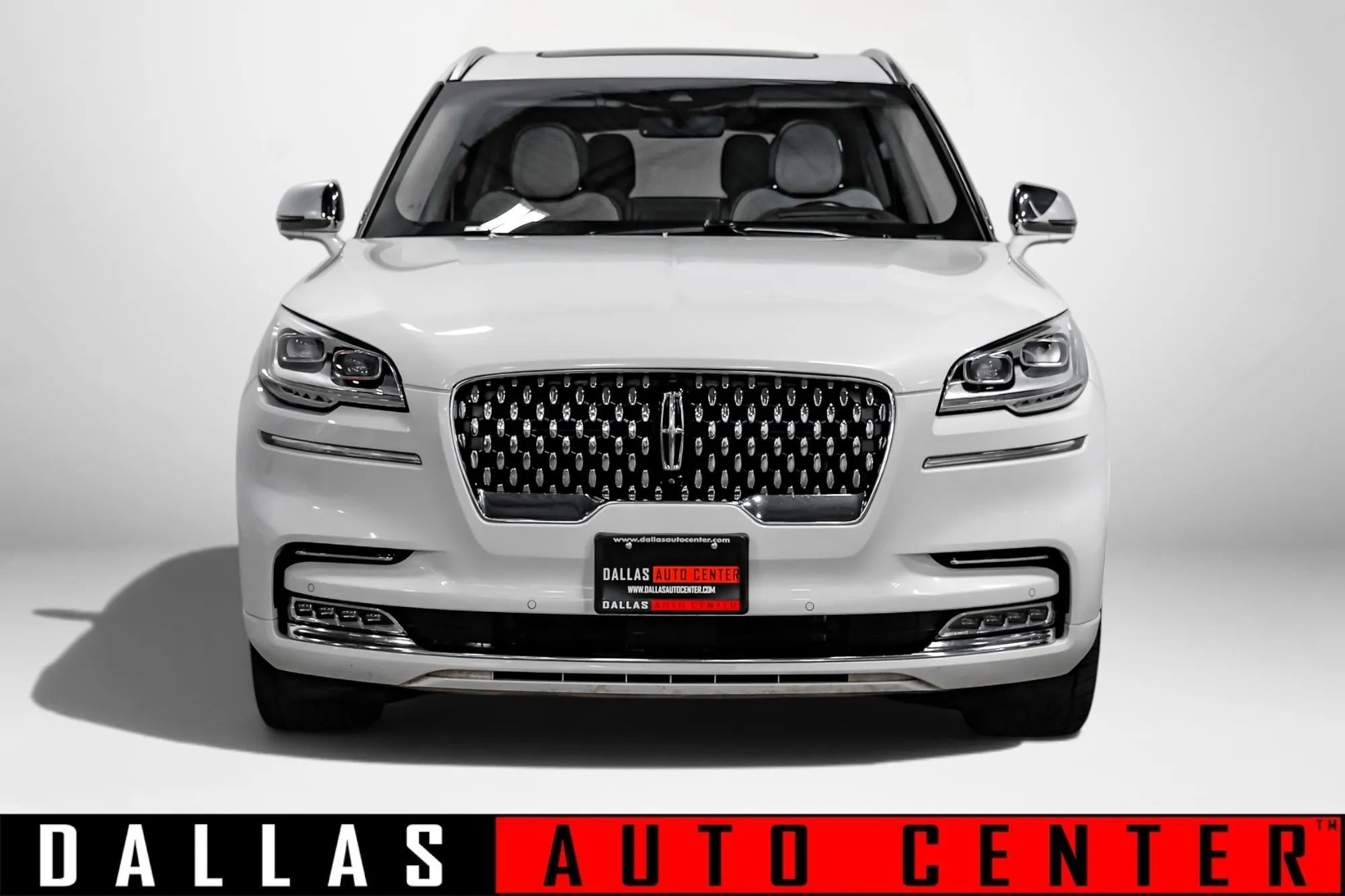 Used 2020 Lincoln Aviator Black Label w/ Dynamic Handling Package AWD/4WD image 2