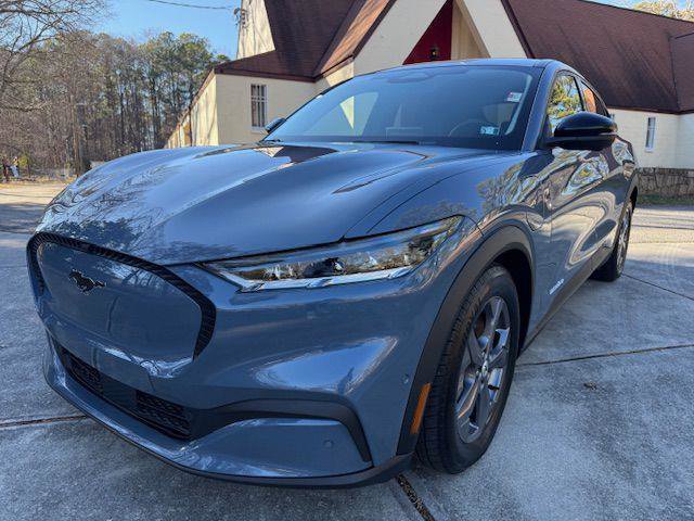 Used 2023 Ford Mustang Mach-E Select image 13