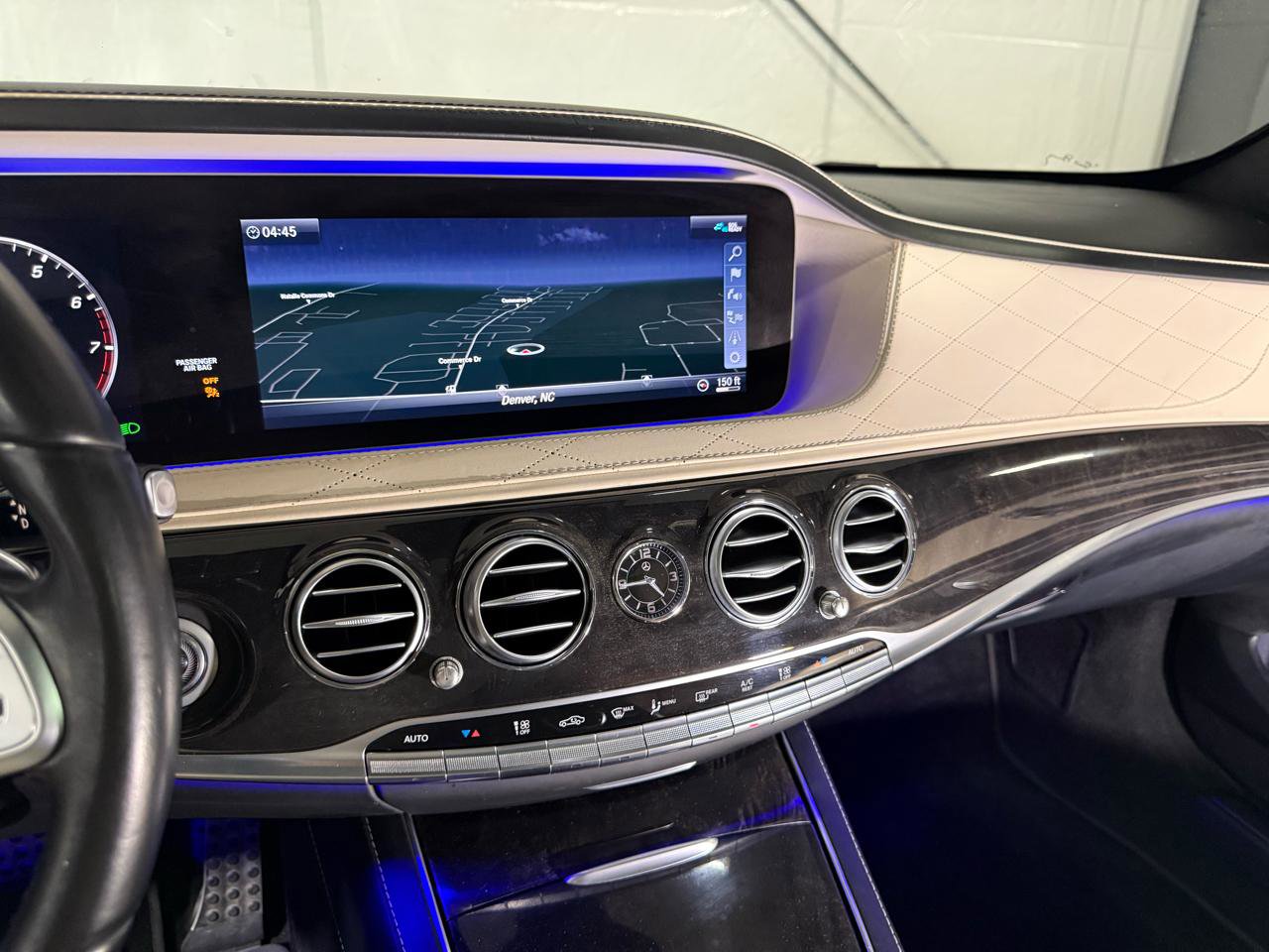Used 2019 Mercedes-Benz S 560 Sedan image 20