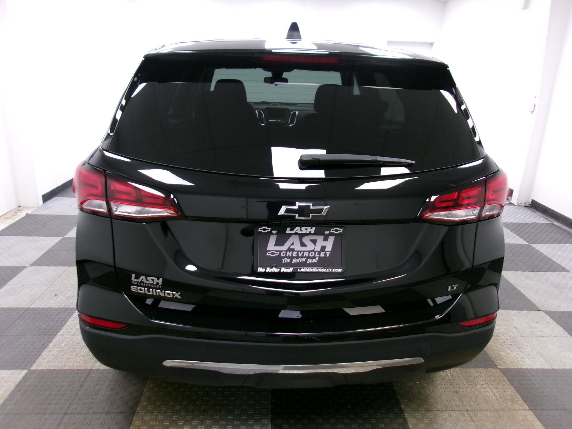 Certified 2023 Chevrolet Equinox LT w/ LPO, Floor Liner Package FWD image 11