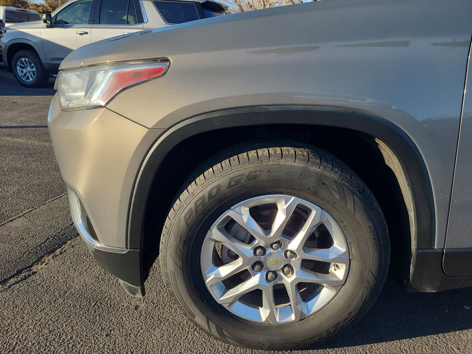 Used 2019 Chevrolet Traverse LT image 10