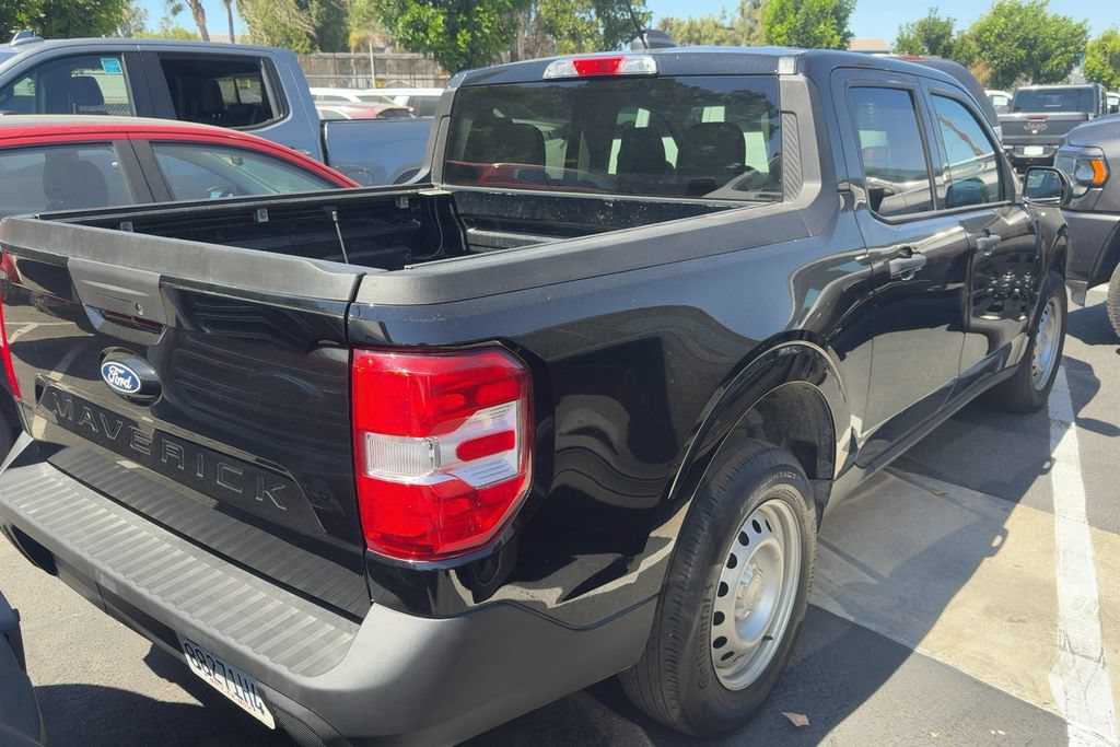 Used 2025 Ford Maverick XL w/ Equipment Group 101A AWD/4WD image 6