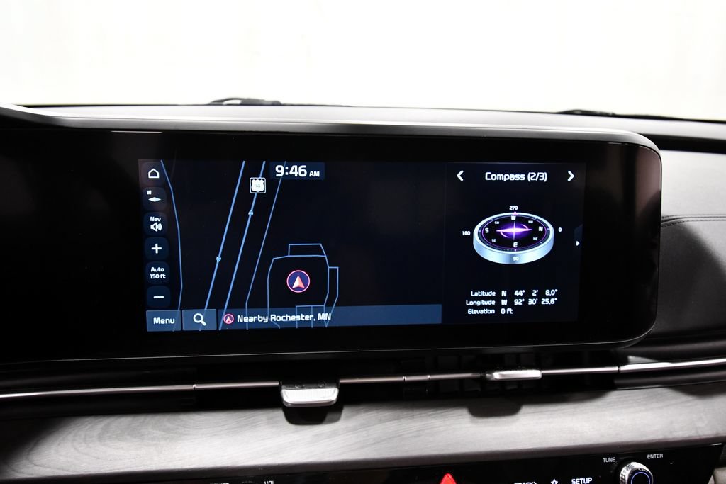 Certified 2023 Kia Carnival SX FWD image 25