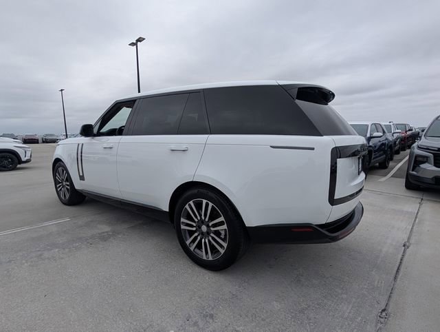 Used 2025 Land Rover Range Rover Long Wheelbase SE image 10
