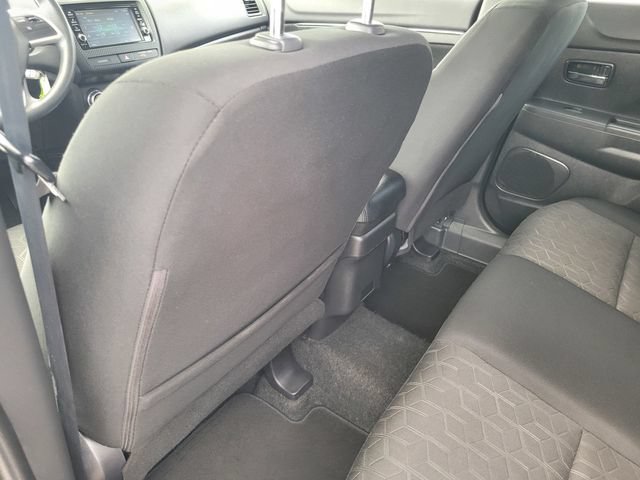 Used 2024 Mitsubishi Outlander Sport ES AWD/4WD image 14