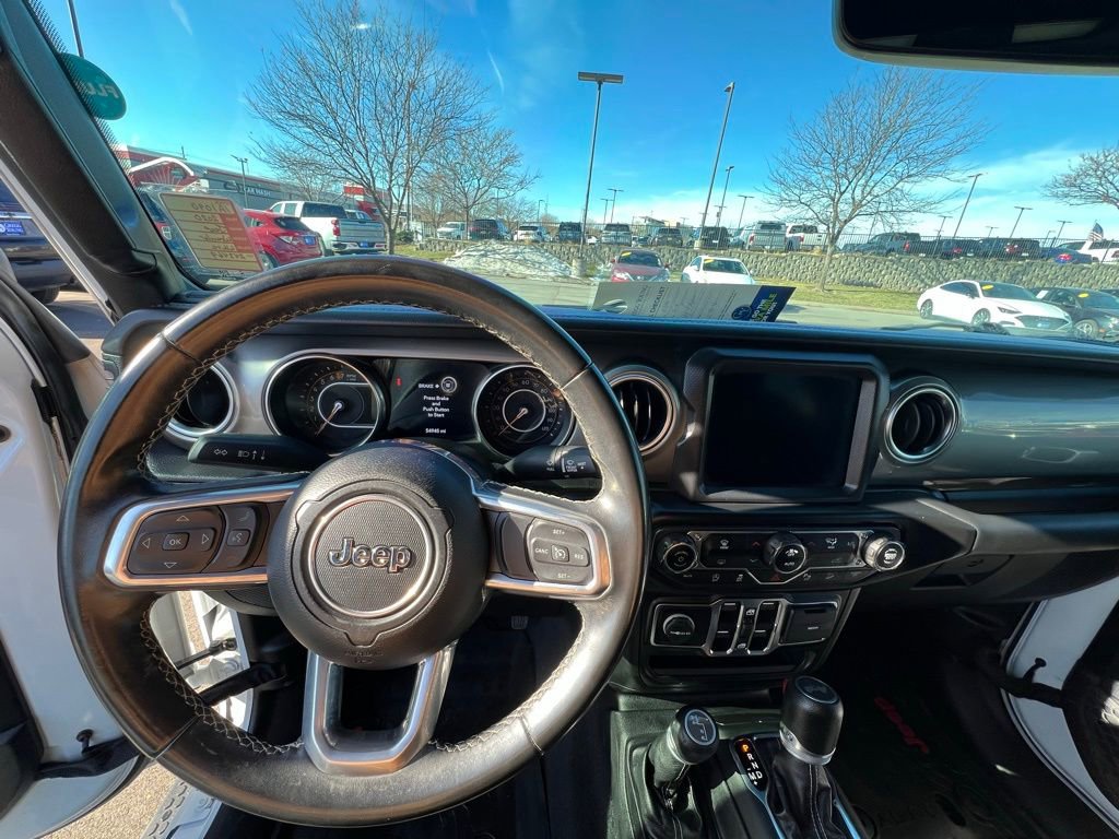 Used 2020 Jeep Wrangler Unlimited Sahara image 37