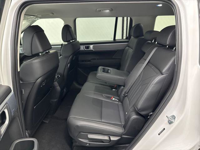 New 2026 Hyundai Santa Fe SEL FWD image 22