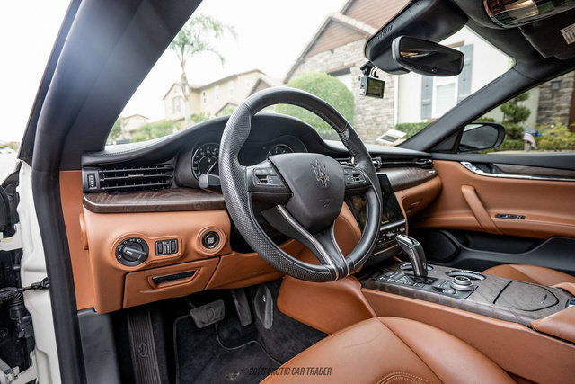 Used 2023 Maserati Quattroporte GT RWD image 28