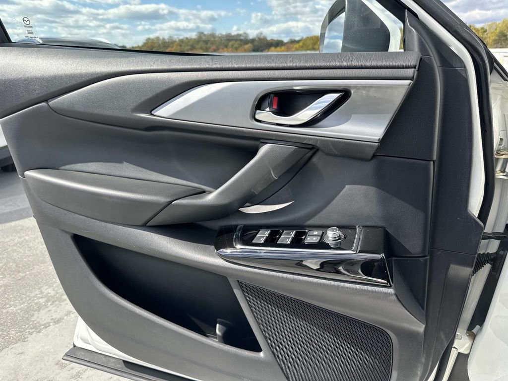 Used 2022 MAZDA CX-9 Touring image 22