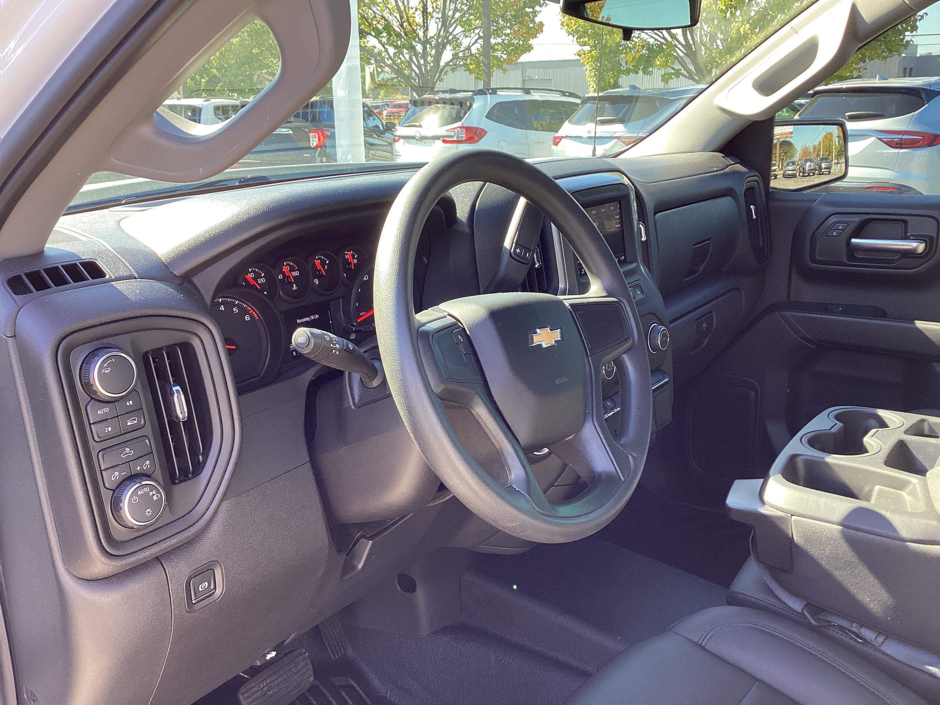 Used 2024 Chevrolet Silverado 1500 W/T AWD/4WD image 11