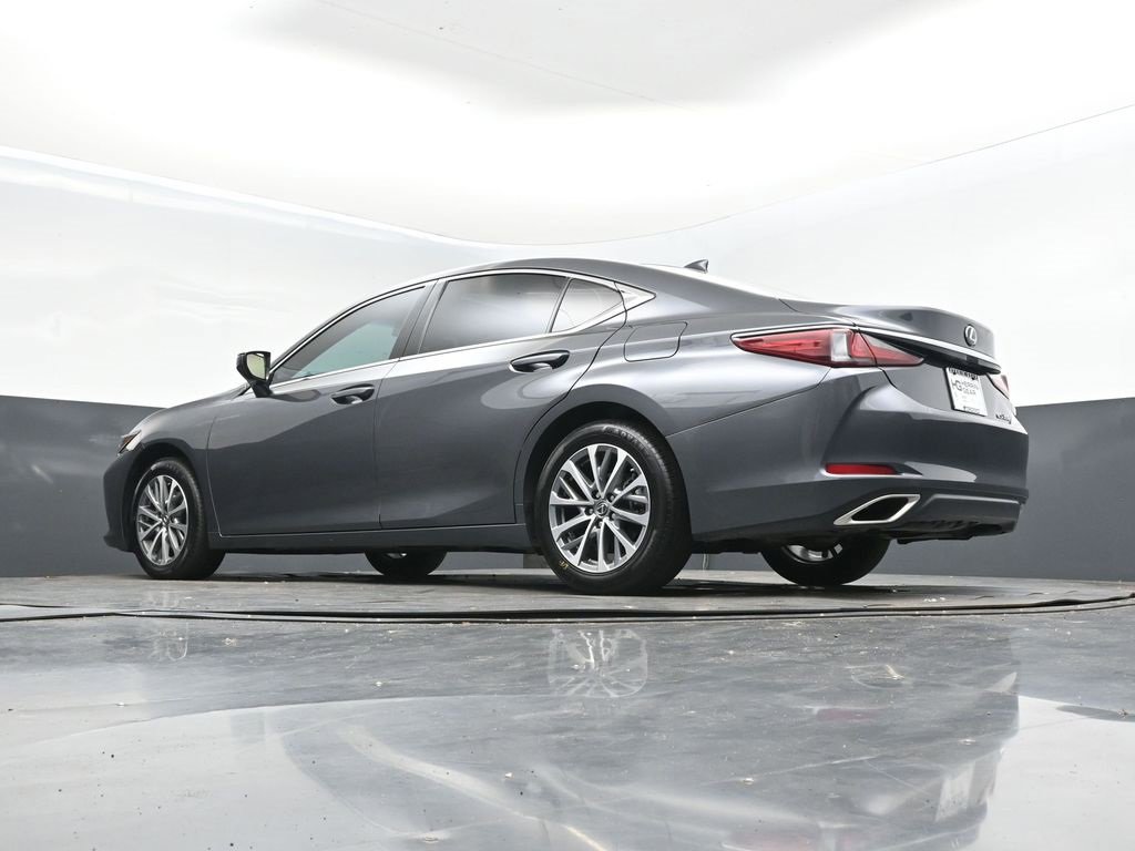 Used 2024 Lexus ES 350 image 40