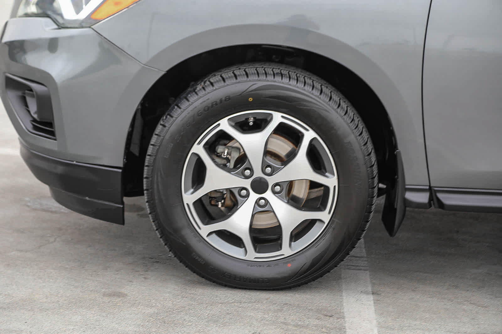 Used 2019 Nissan Pathfinder SV FWD image 10