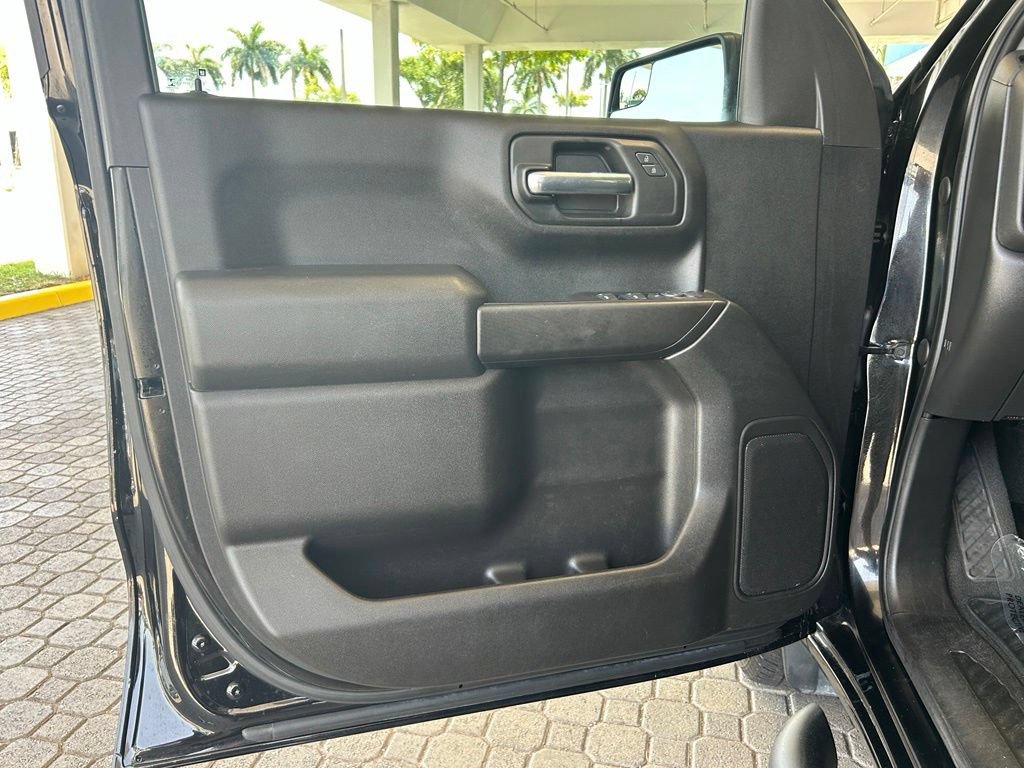 Used 2020 Chevrolet Silverado 1500 Custom w/ Rally Edition RWD image 34