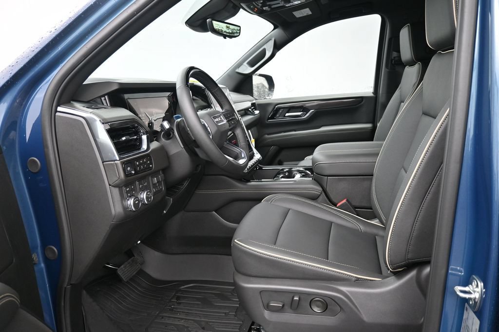 New 2026 GMC Yukon XL Elevation w/ Elevation Premium Package AWD/4WD image 16