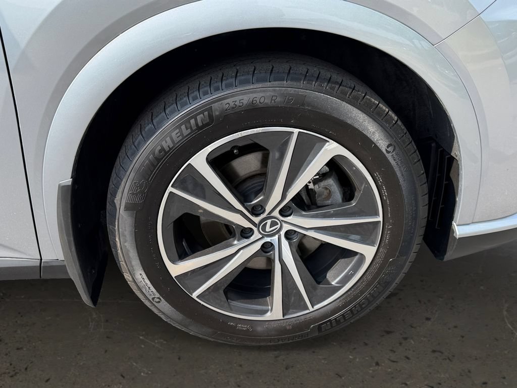 Certified 2023 Lexus RX 350 Premium w/ Accessory Package AWD/4WD image 25