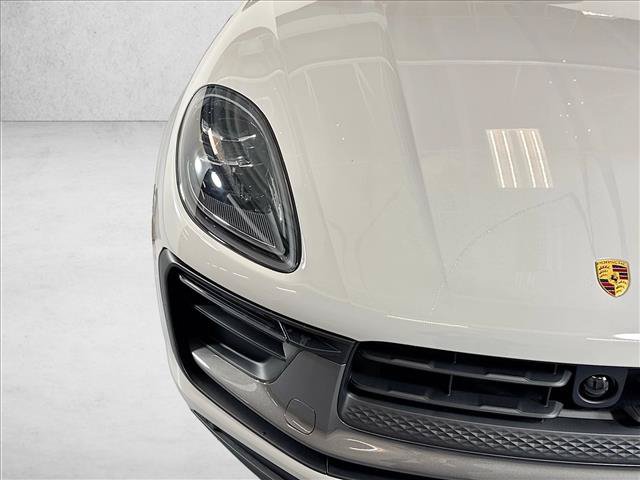 Used 2026 Porsche Macan Turbo AWD/4WD image 27