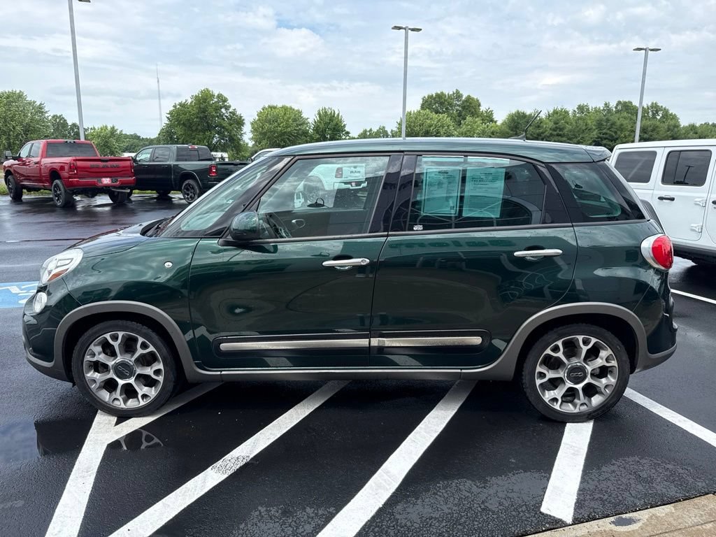 Used 2014 FIAT 500L Trekking w/ Popular Equipment Group FWD image 4