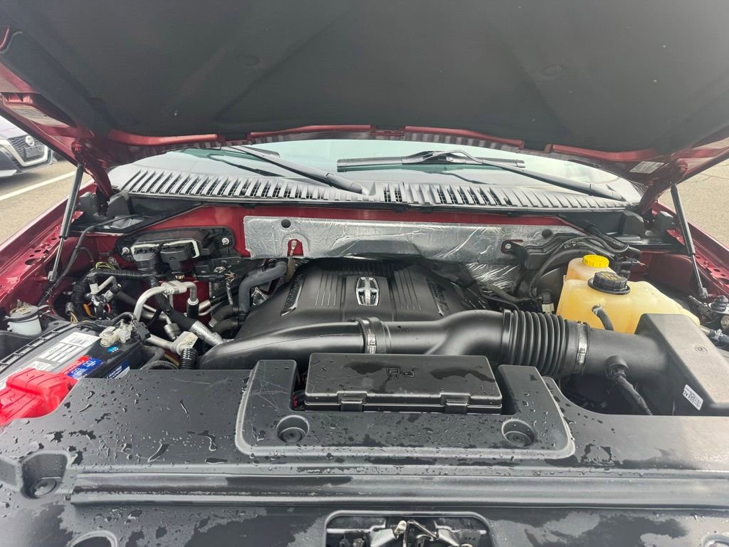 Used 2017 Lincoln Navigator Reserve AWD/4WD image 22
