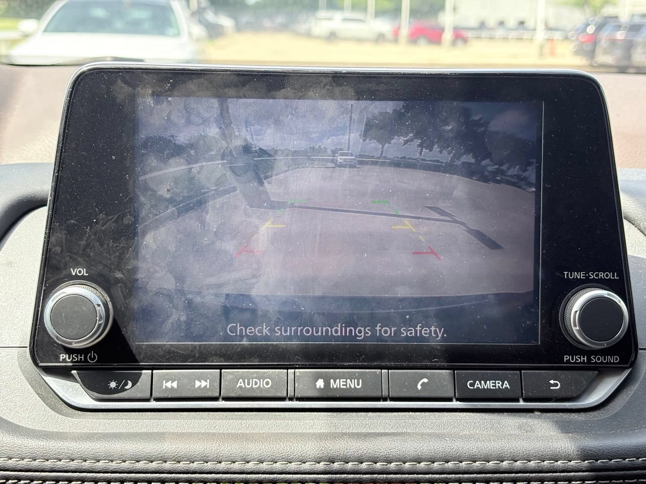 Used 2023 Nissan Rogue S FWD image 10