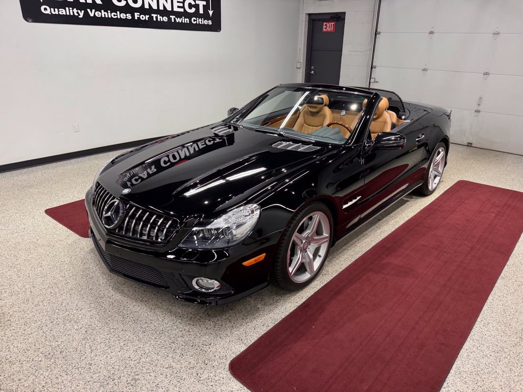 Used 2012 Mercedes-Benz SL 550 image 4