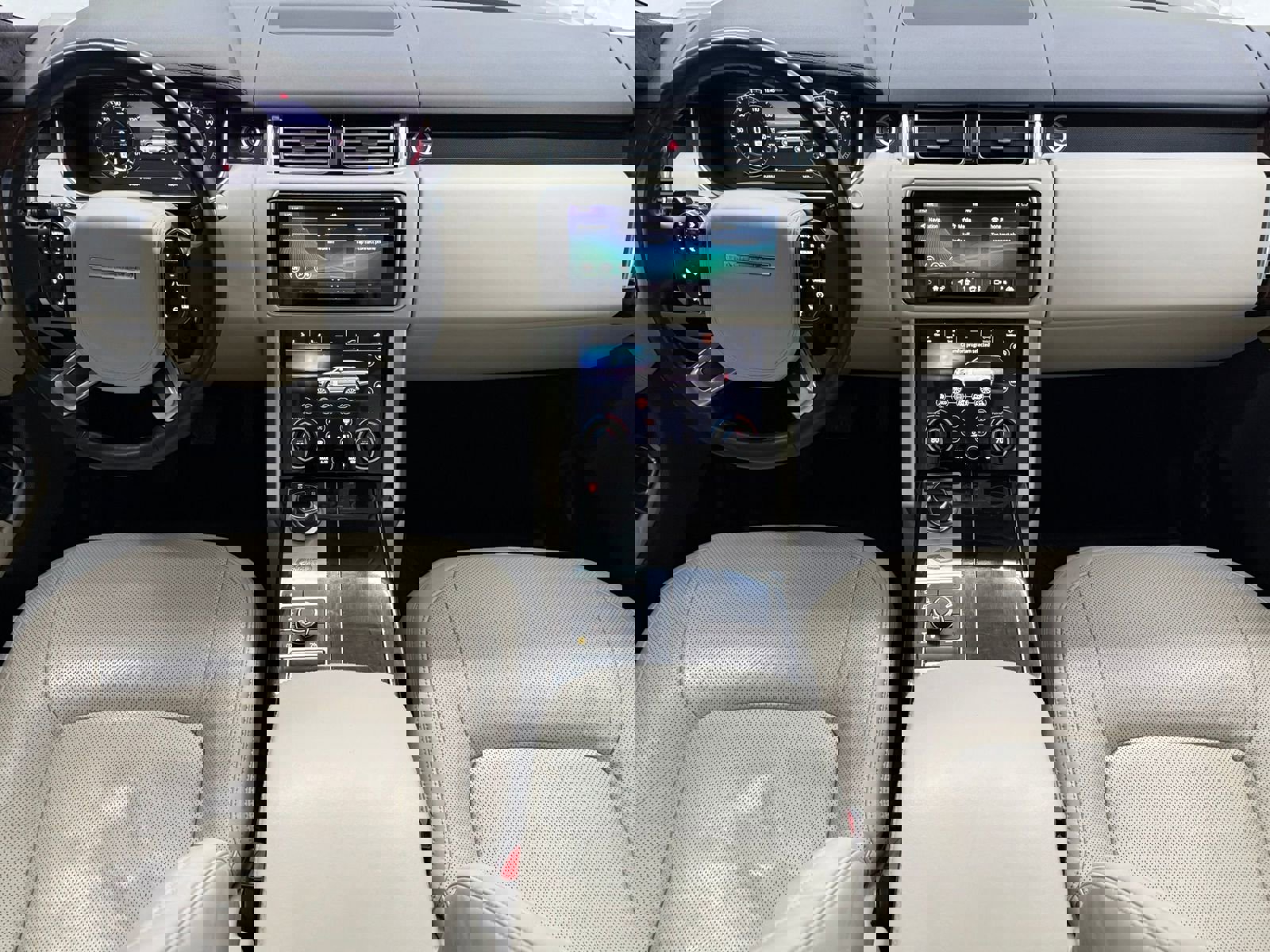 Used 2019 Land Rover Range Rover Supercharged image 2