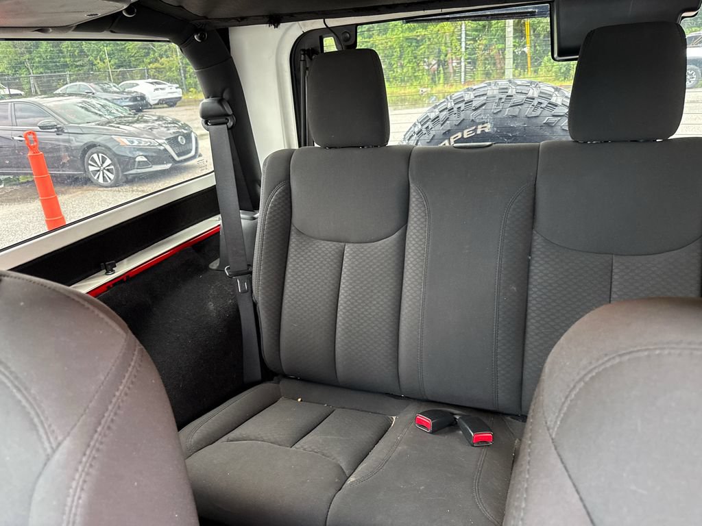 Used 2017 Jeep Wrangler Sport w/ Quick Order Package 24S AWD/4WD image 11