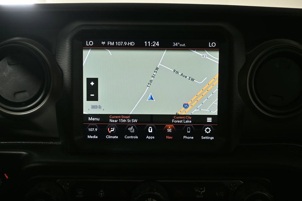 Used 2022 Jeep Gladiator Sport image 29