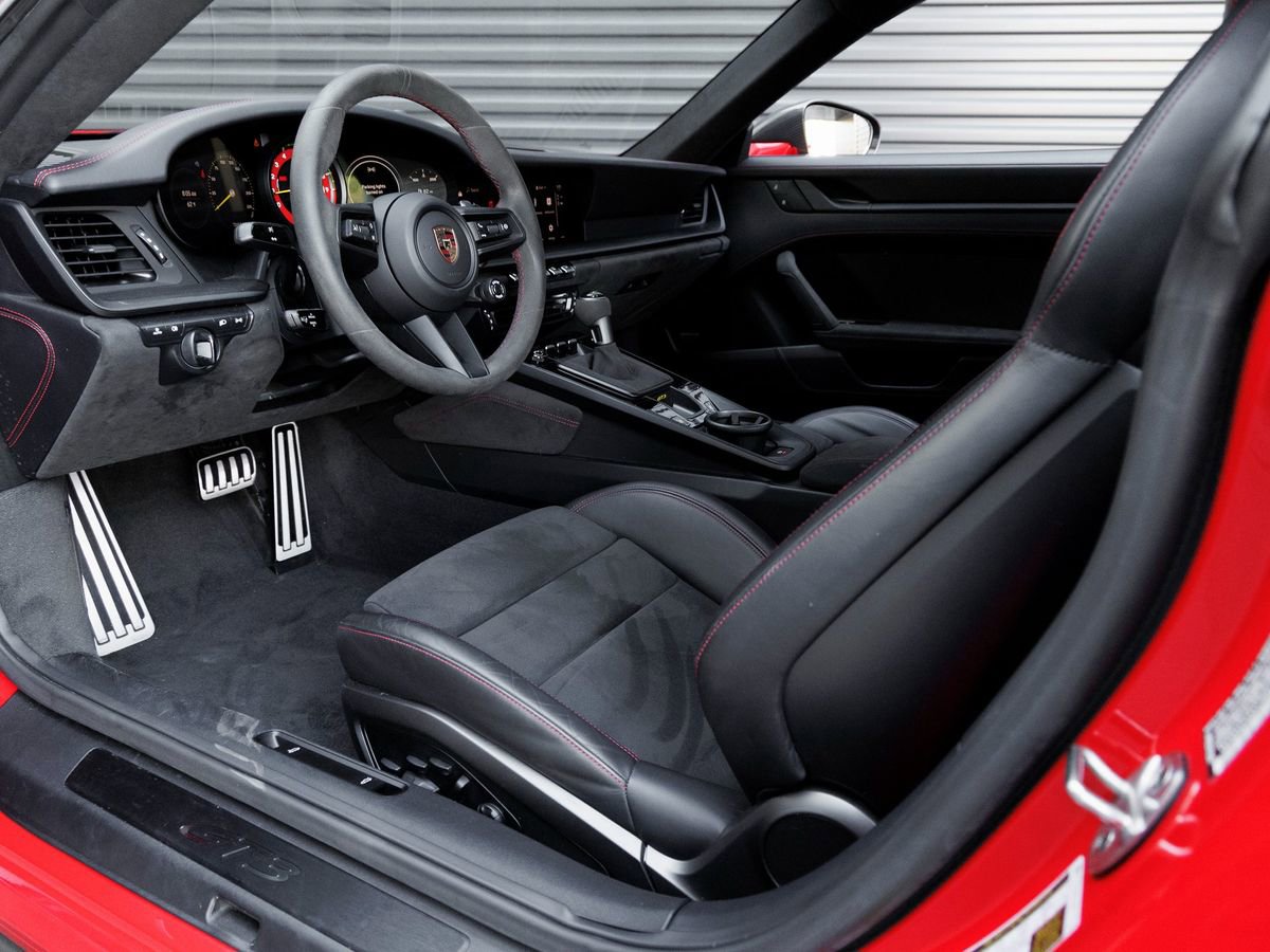 Certified 2024 Porsche 911 GT3 RWD image 3