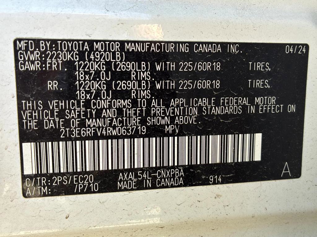Used 2024 Toyota RAV4 XSE AWD/4WD image 19