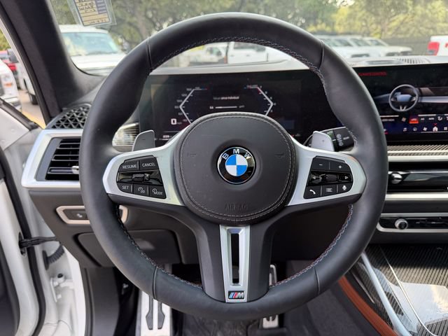 Used 2025 BMW X7 M60i AWD/4WD image 10