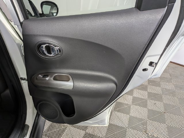 Used 2012 Nissan Juke SL AWD/4WD image 34
