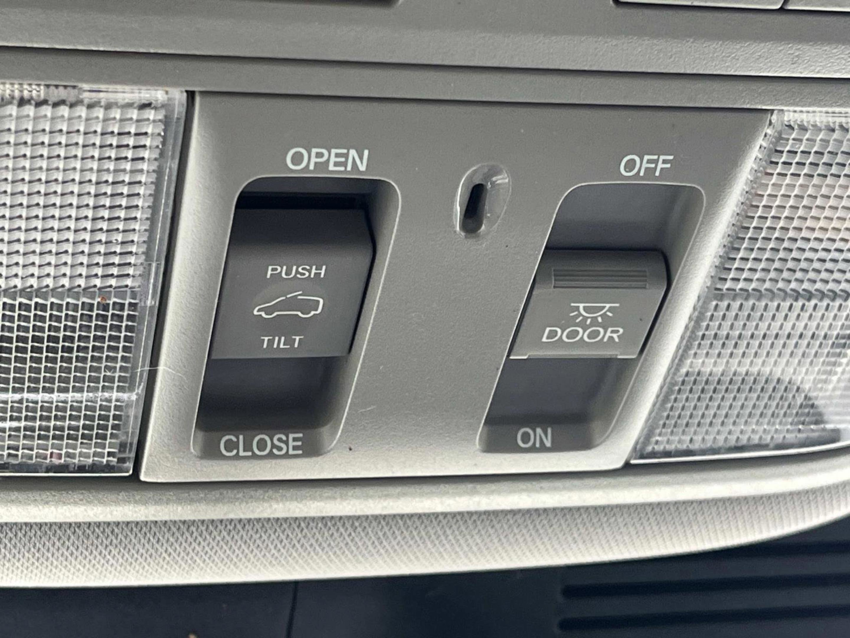 Used 2019 Honda CR-V EX-L image 37
