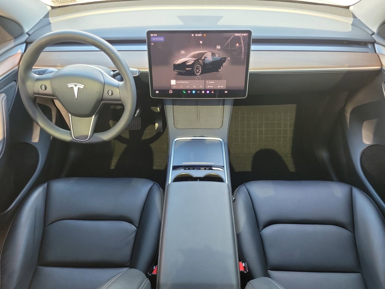 Used 2024 Tesla Model Y Long Range image 15