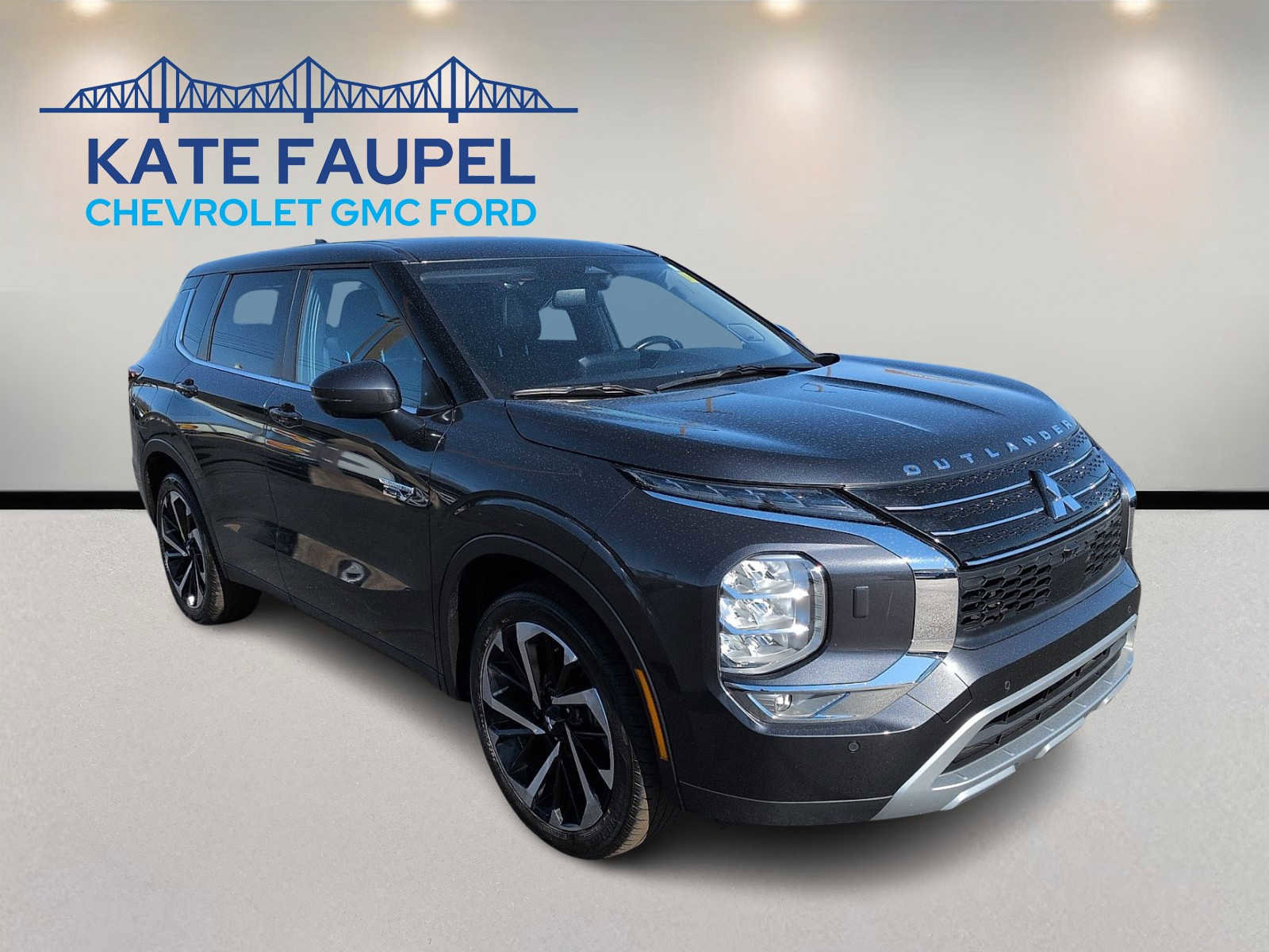 Used 2024 Mitsubishi Outlander SE AWD/4WD video 1