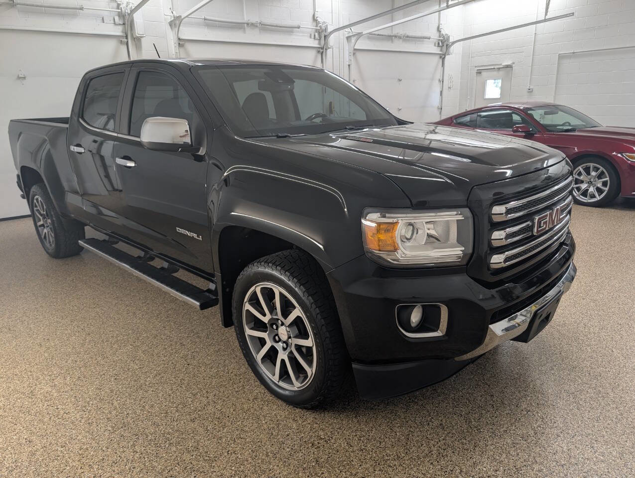 Used 2017 GMC Canyon Denali AWD/4WD image 5