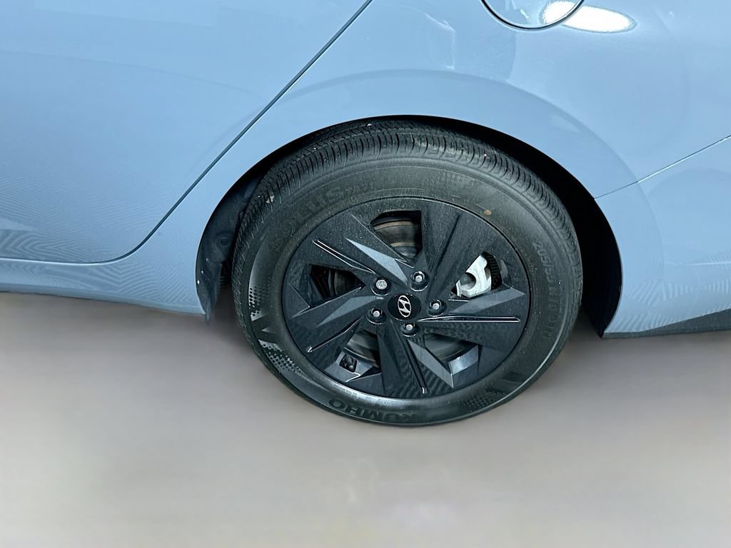 Certified 2023 Hyundai Elantra SEL FWD image 33